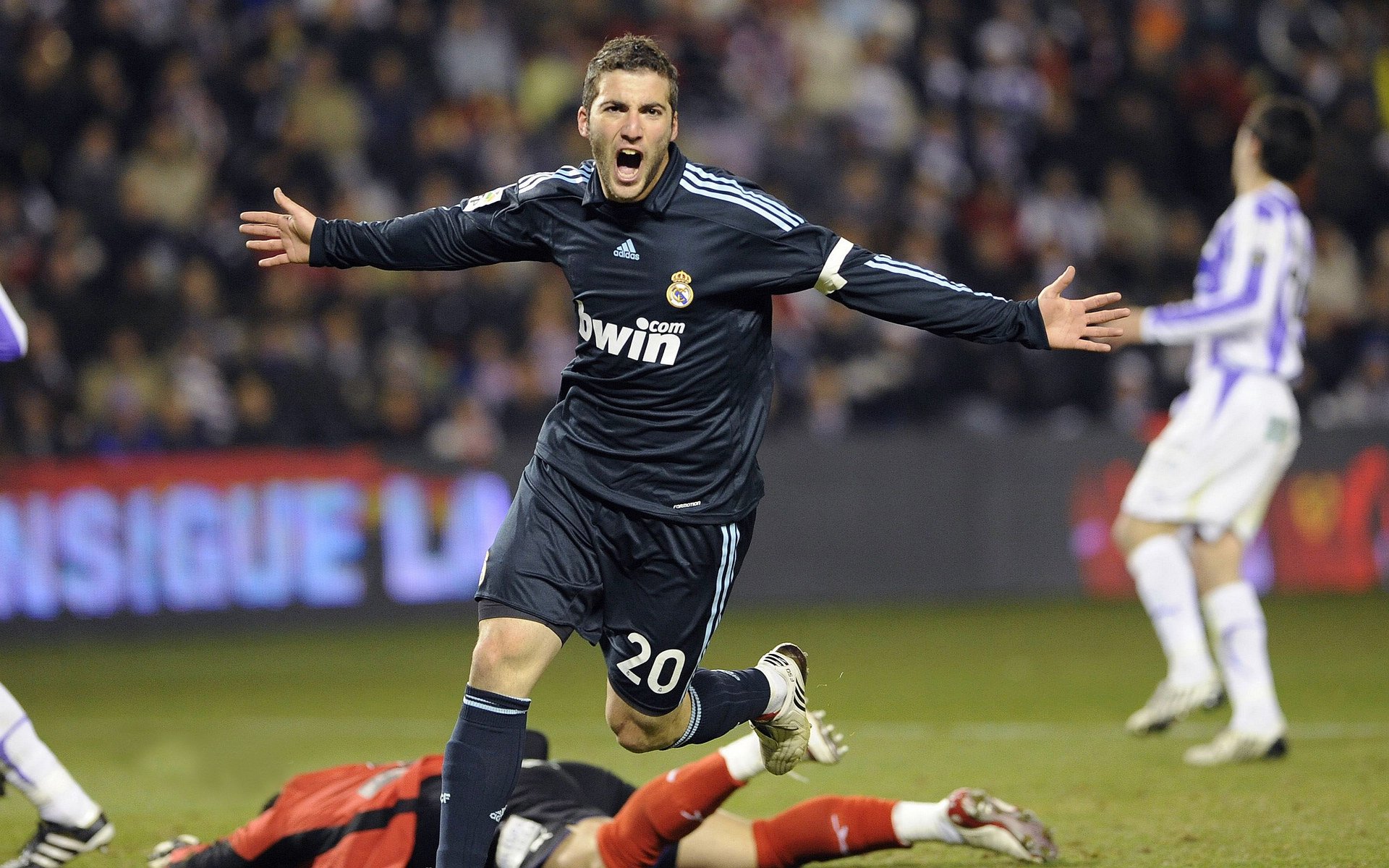 华体会在线-“帕布罗·马特拉:阿根廷美洲狮队的背后力量,未来更多突破”